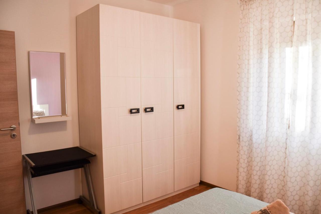 Holiday House Val Vidal โรวีน ภายนอก รูปภาพ